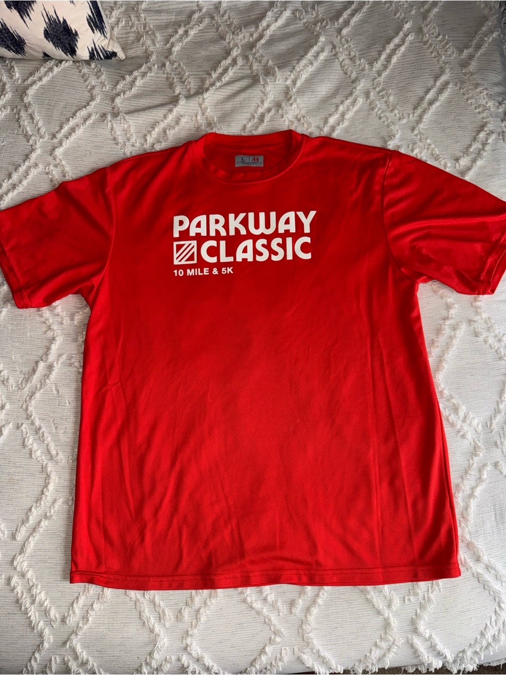 Parkway Classic 10 Mile & 5K Running Shirt – Large